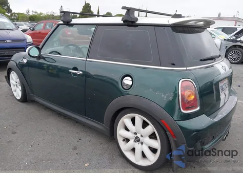 2009 Mini Cooper S from USA, damaged, VIN WMWMF735X9TT94065
